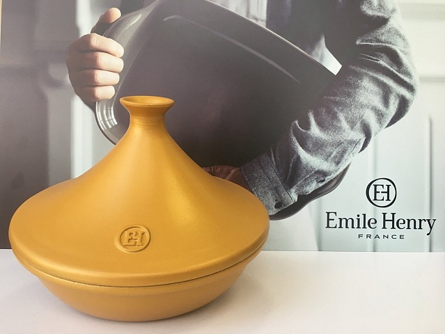 Тажин керамический Emile Henry золотой 3,5л 32см, лимитированный выпуск